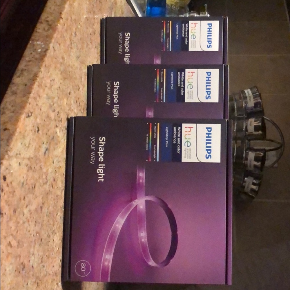 3 Philips Hue Shape Light Strips